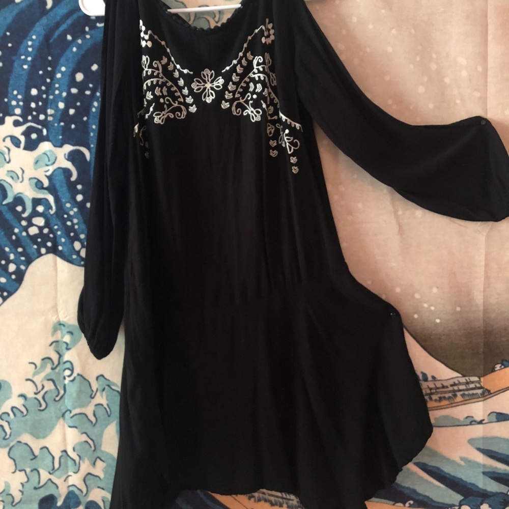 Short Length, Long Cut-out Sleeve Black Dress